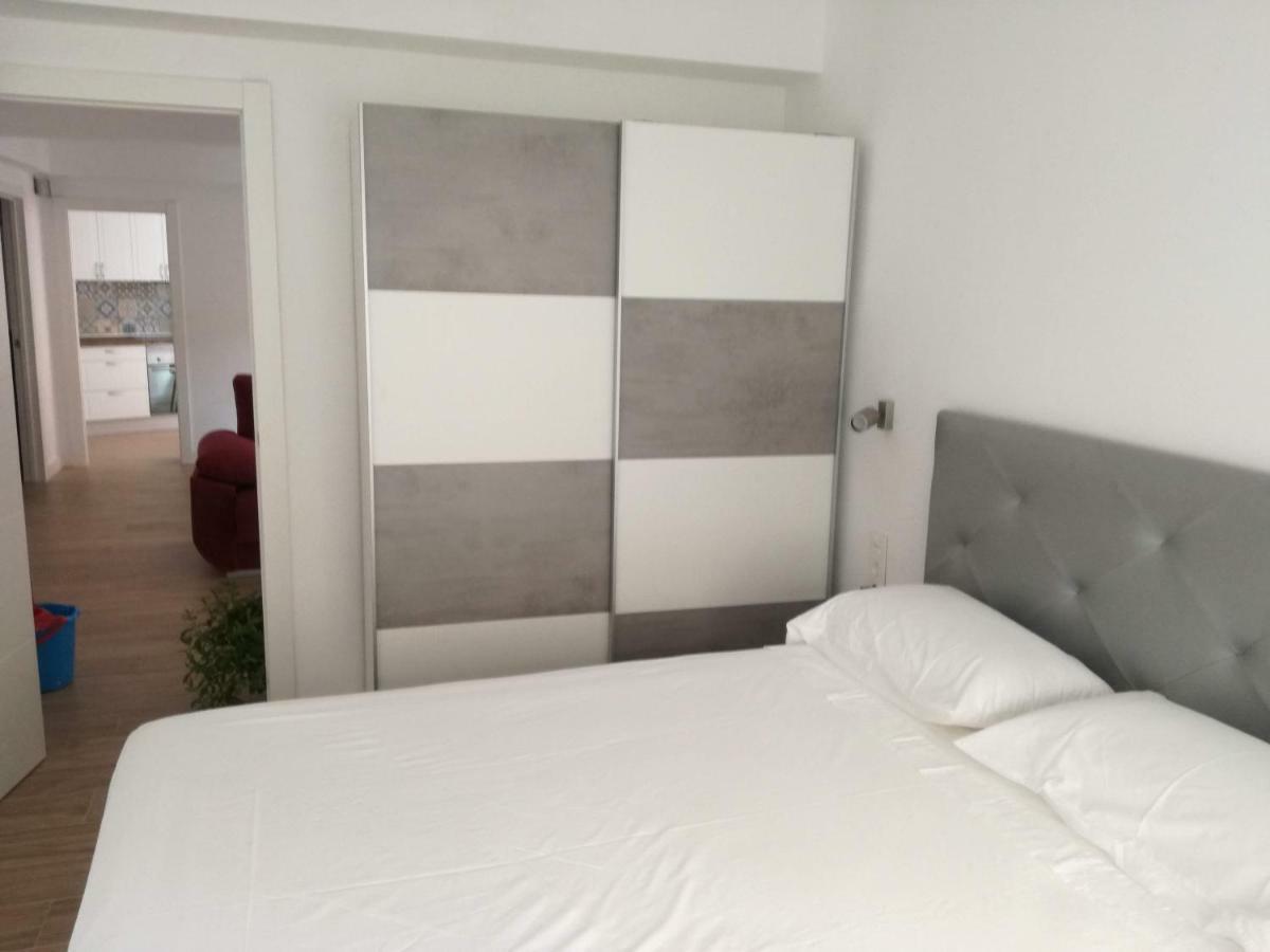 El Zapillo Apartment Almeria Luaran gambar
